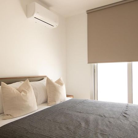 Phaedrus Living Coral Suites Aura Larnaca Buitenkant foto