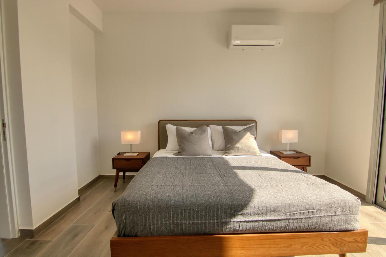 Phaedrus Living Coral Suites Aura Larnaca Buitenkant foto